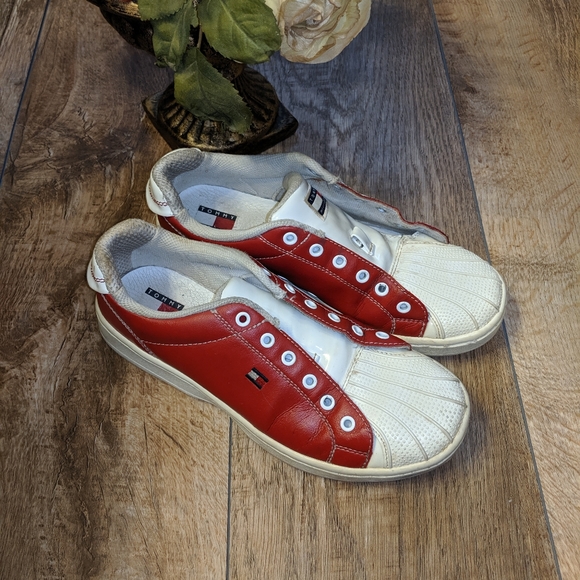 tommy hilfiger sneakers vintage